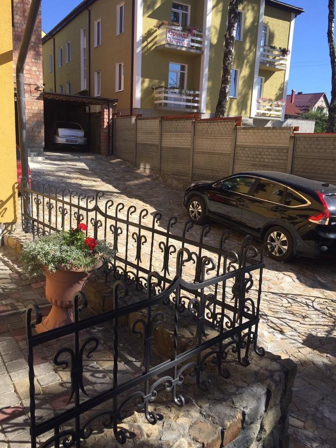U Zubrytskyh Hotel Truszkavec Kültér fotó